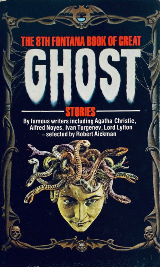 Fontana Book of Great Ghost Stories (Fontana, 1972 series) #8 [6612] (November 1972) (November 1972)