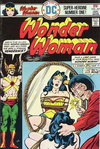 Wonder Woman  #221 (December 1975-January 1976)