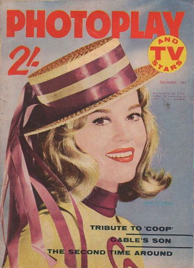 Photoplay (Photoplay Magazine, 1958? series) v32#2 December 1961