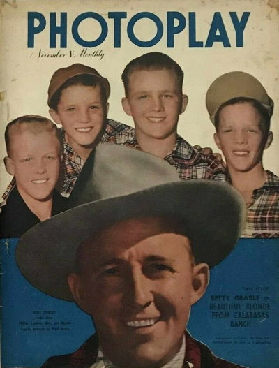 Photoplay  v8#2 (November 1949)